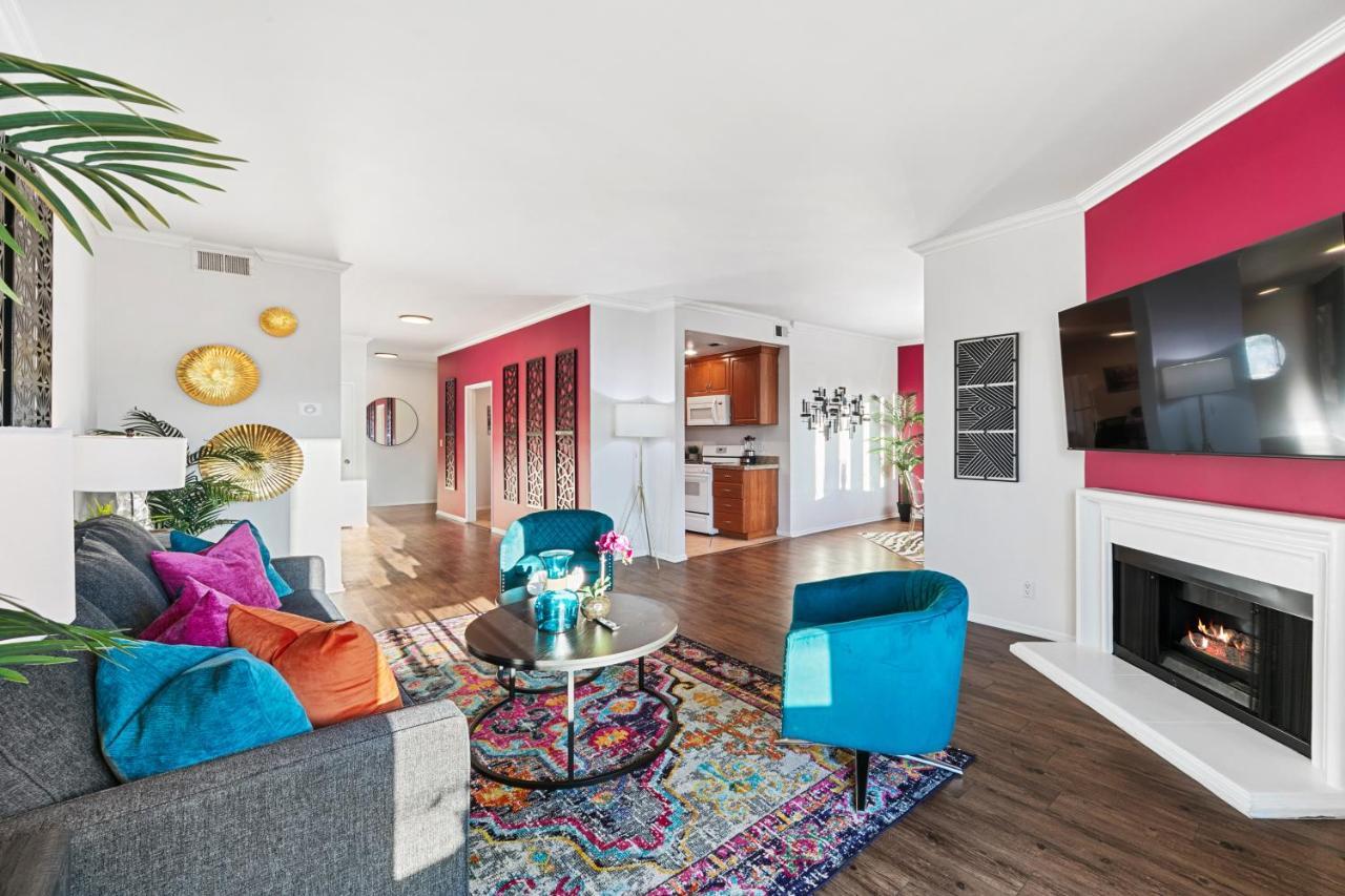 Beverly Hills Chic 2 Bed 2Bath With Patio And Parking 309 Лос-Анджелес Екстер'єр фото