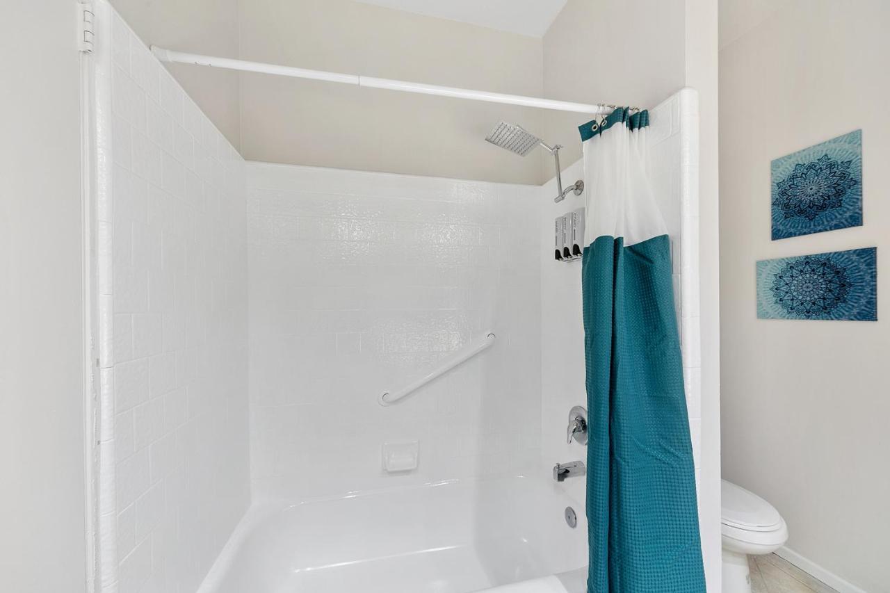 Beverly Hills Chic 2 Bed 2Bath With Patio And Parking 309 Лос-Анджелес Екстер'єр фото